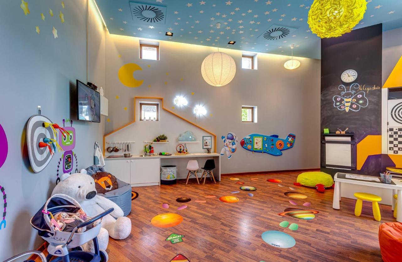 Holiday Inn Resort Warsaw Jozefow By Ihg Dış mekan fotoğraf