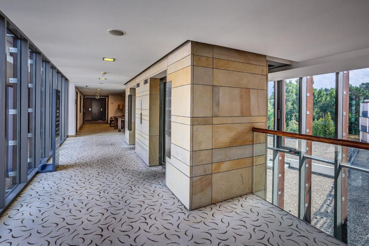 Holiday Inn Resort Warsaw Jozefow By Ihg Dış mekan fotoğraf