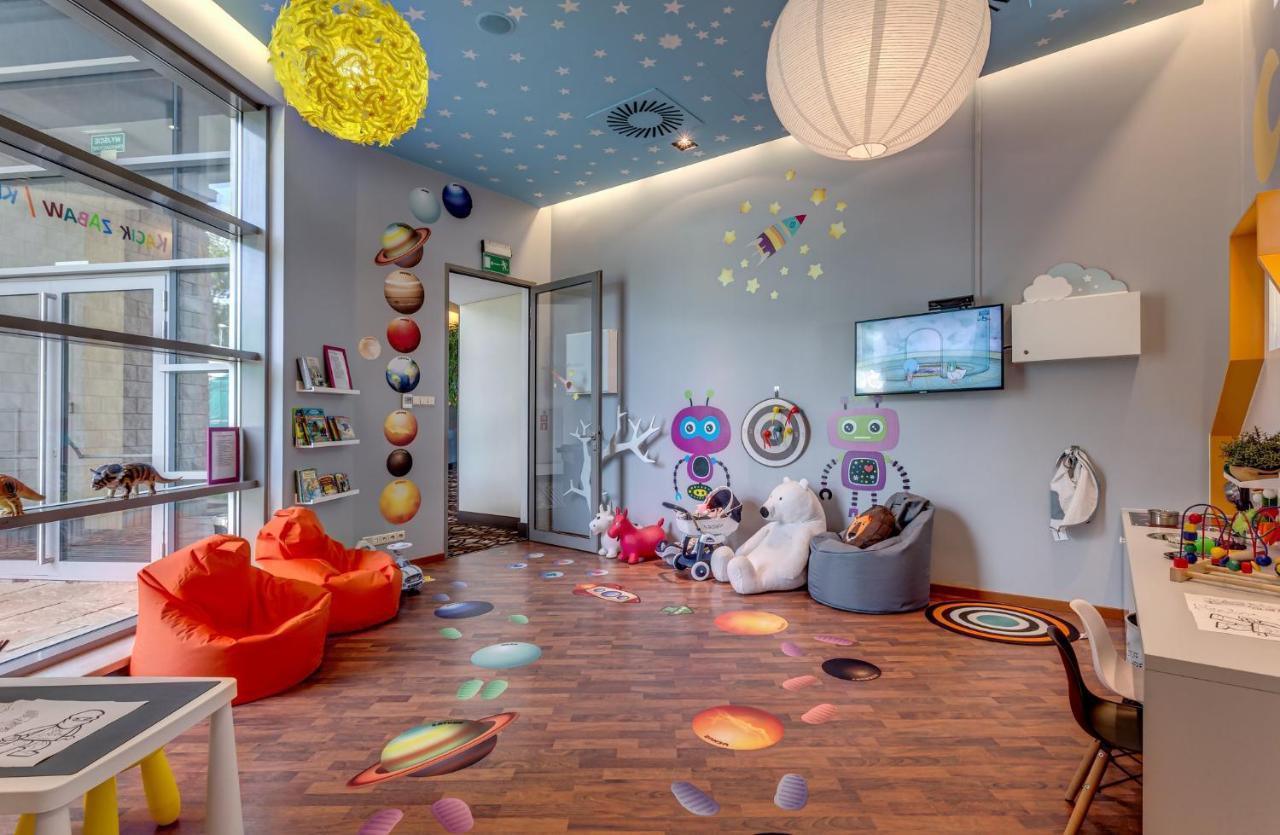 Holiday Inn Resort Warsaw Jozefow By Ihg Dış mekan fotoğraf