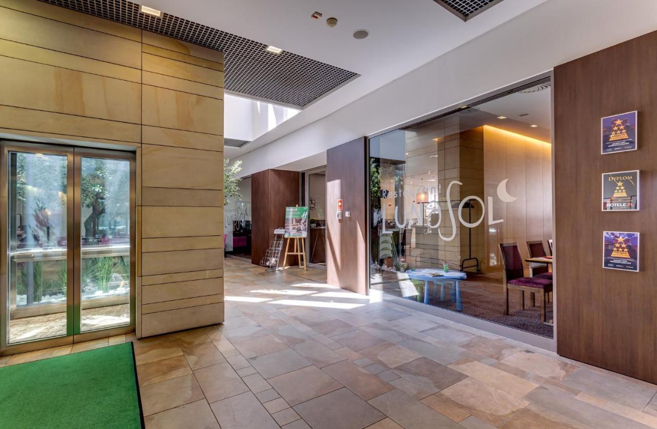 Holiday Inn Resort Warsaw Jozefow By Ihg Dış mekan fotoğraf