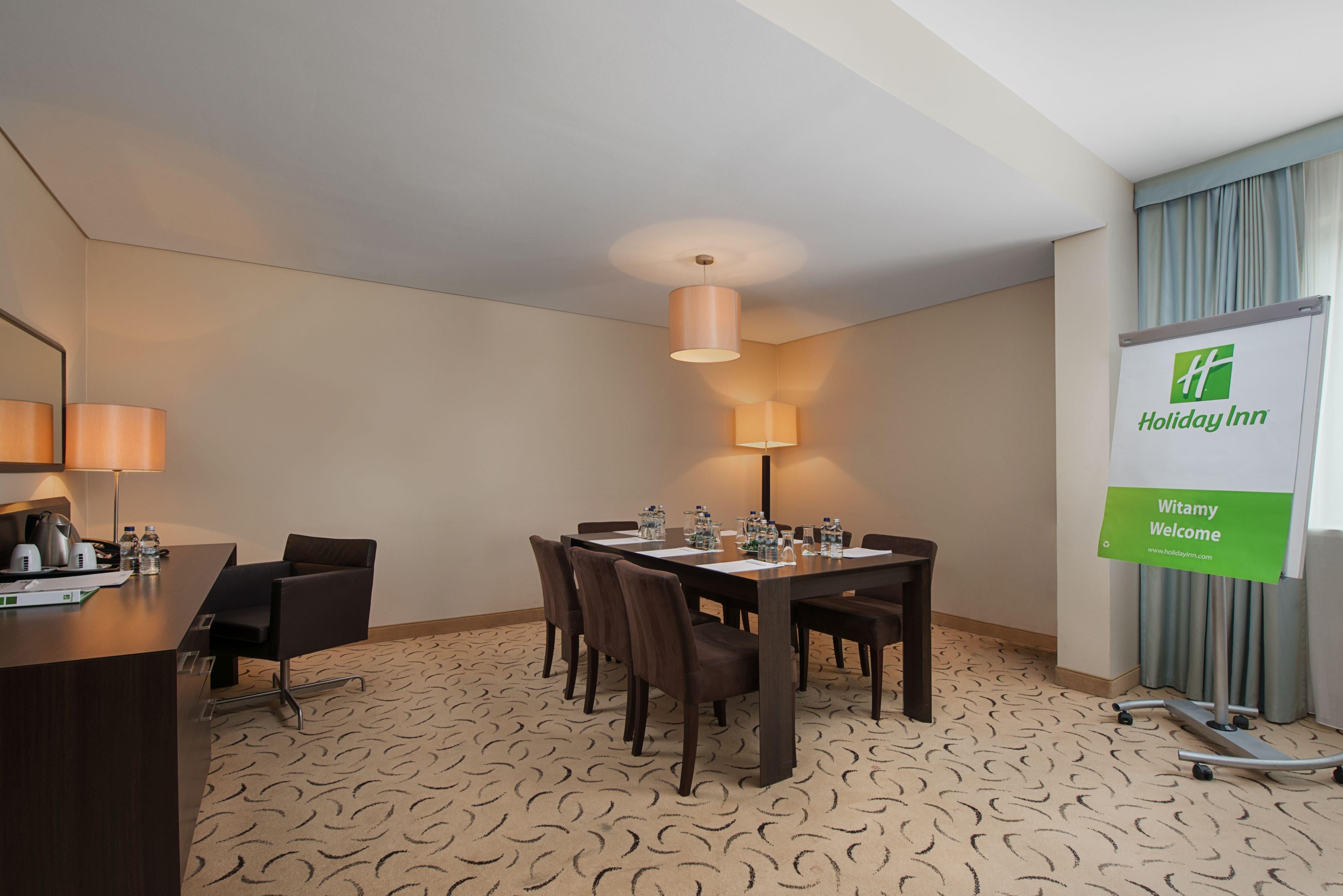 Holiday Inn Resort Warsaw Jozefow By Ihg Dış mekan fotoğraf