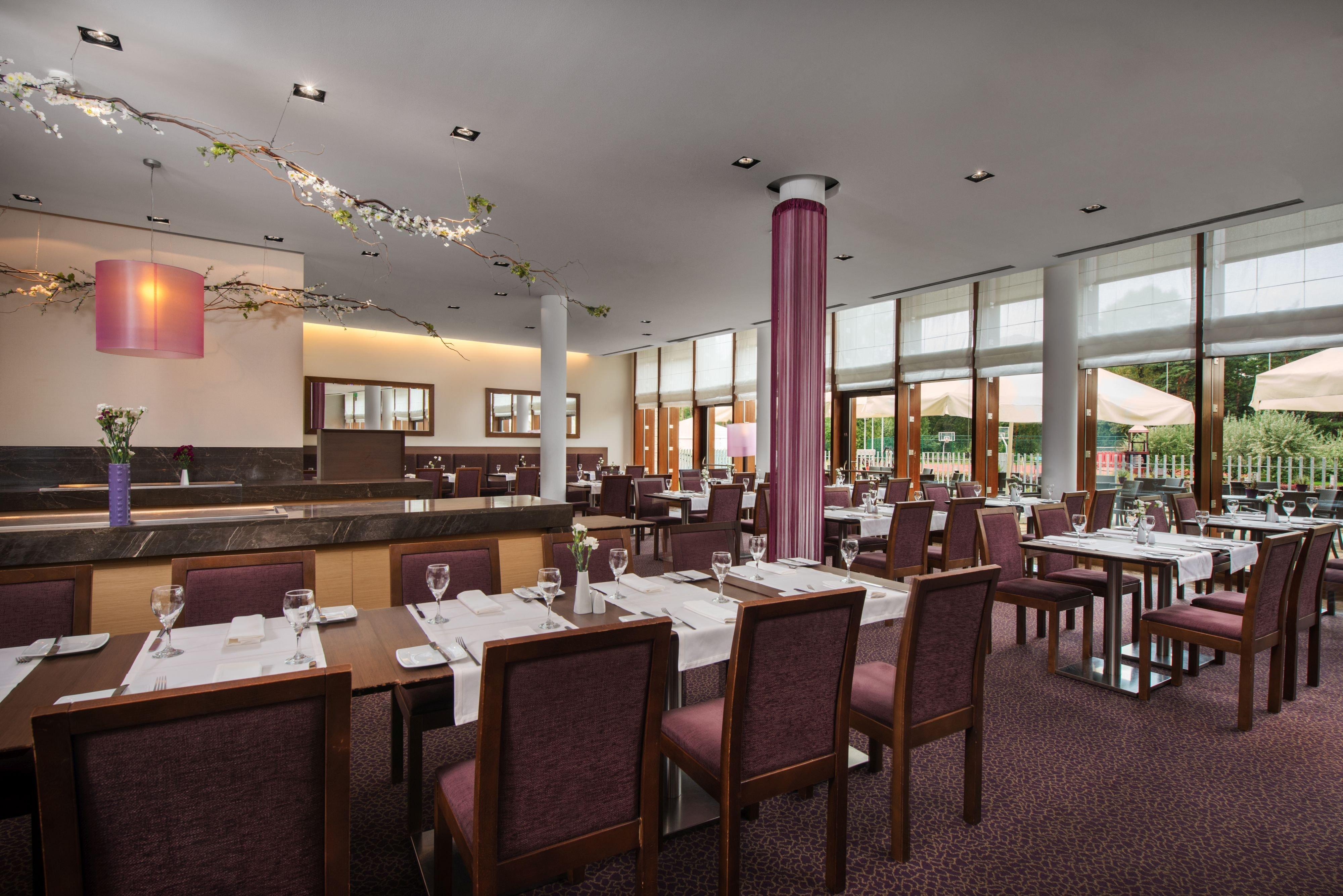 Holiday Inn Resort Warsaw Jozefow By Ihg Dış mekan fotoğraf